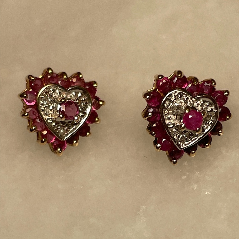 14k gold Heart Ruby Diamond Earrings💖